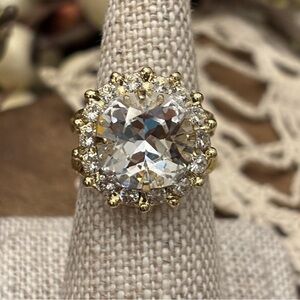 Sorrelli Clear Crystal Ring in Gold size 7